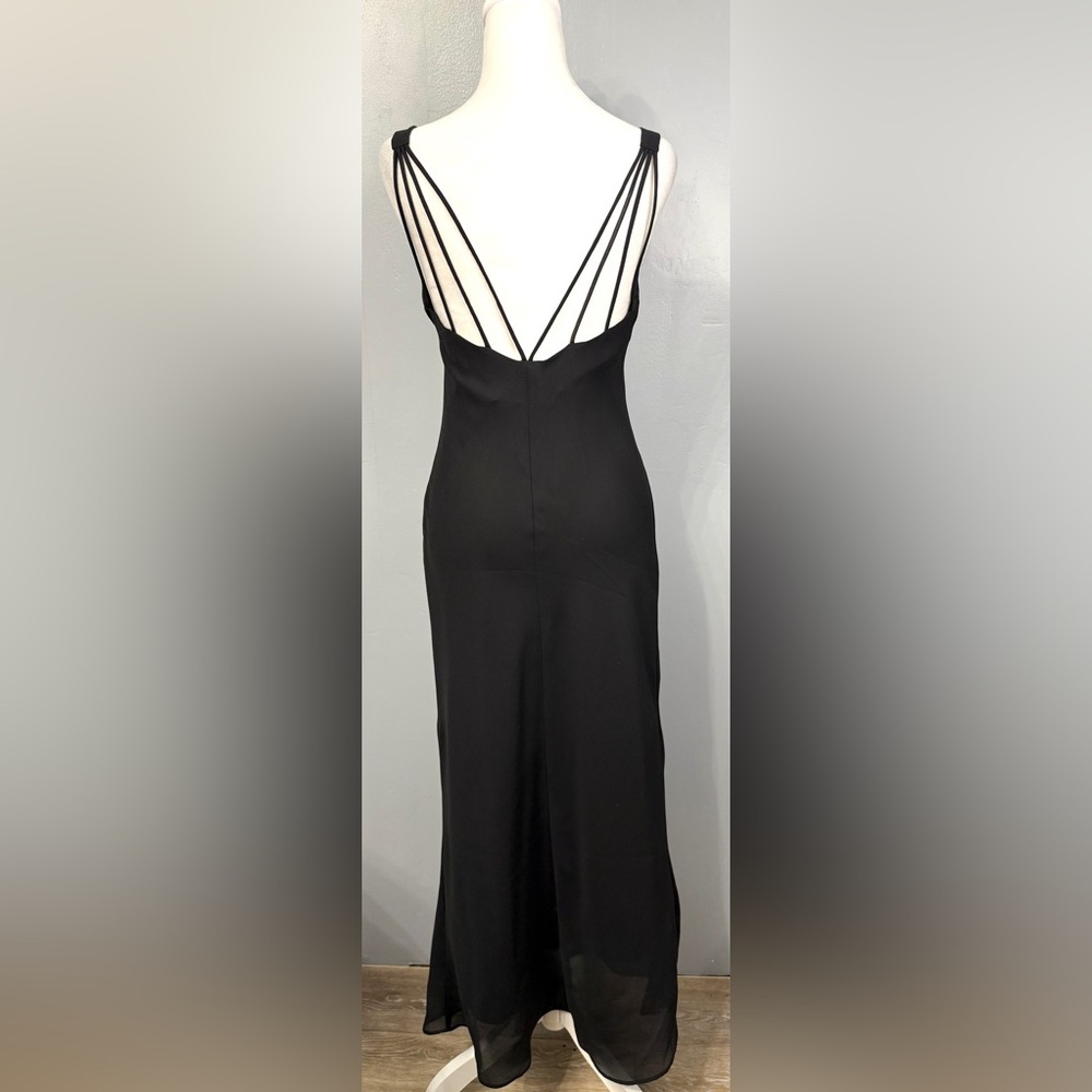 Elegant Black Maxi Dress